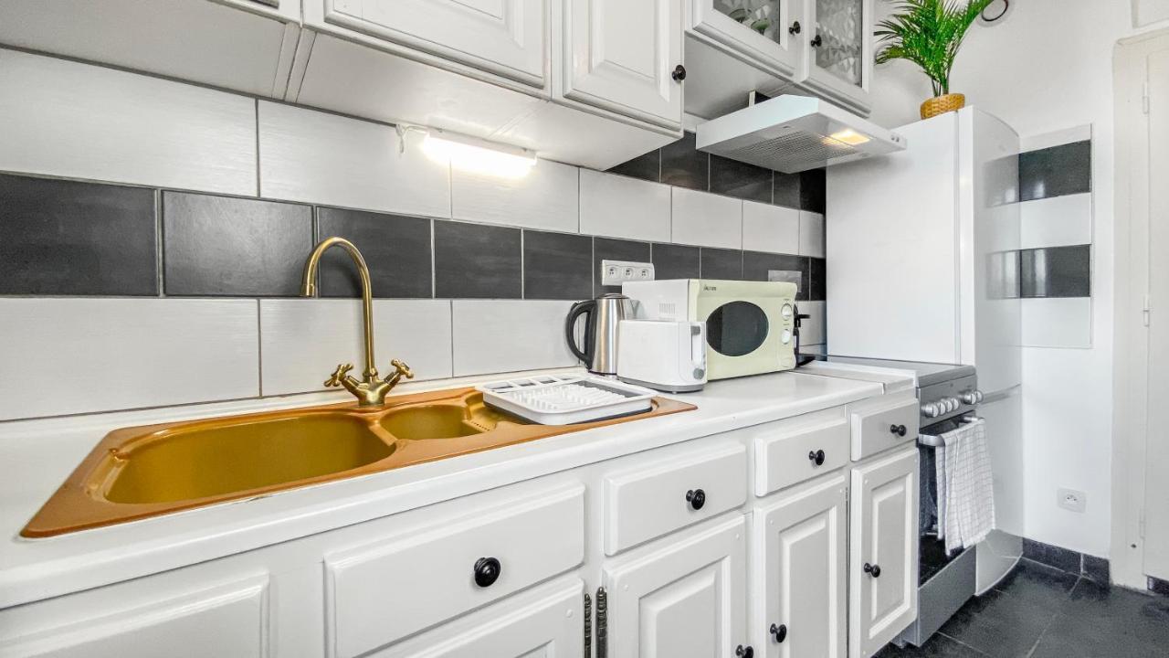 Homey Coloc Goodlife - Colocation Moderne - Chambres Privees - Wifi Et Netflix - Au Pied Du Tram Pour Geneve Ambilly Exterior foto