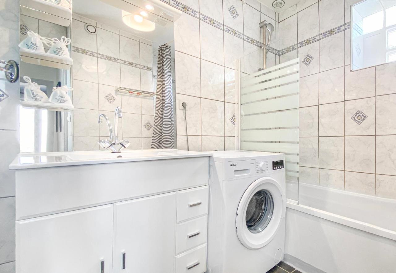 Homey Coloc Goodlife - Colocation Moderne - Chambres Privees - Wifi Et Netflix - Au Pied Du Tram Pour Geneve Ambilly Exterior foto