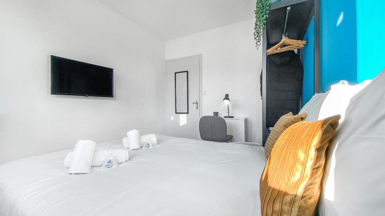 Homey Coloc Goodlife - Colocation Moderne - Chambres Privees - Wifi Et Netflix - Au Pied Du Tram Pour Geneve Ambilly Exterior foto